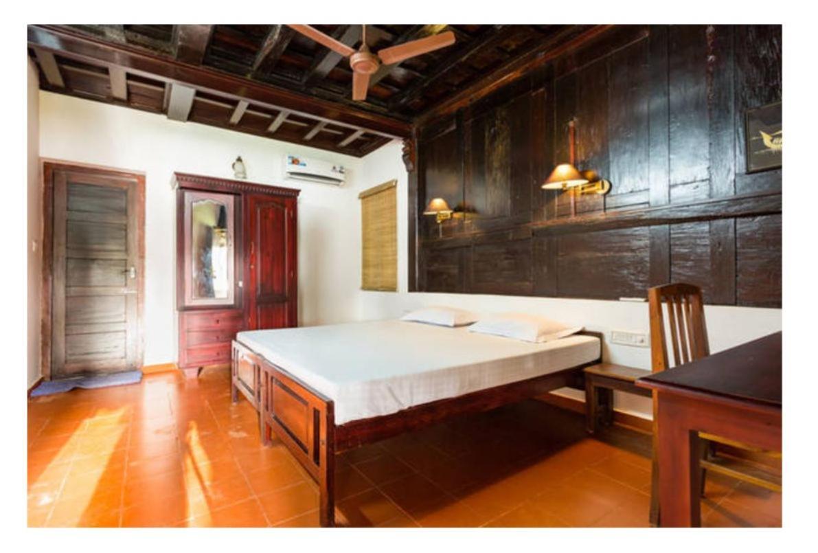 The Pamba Heritage Villa Champakulam エクステリア 写真