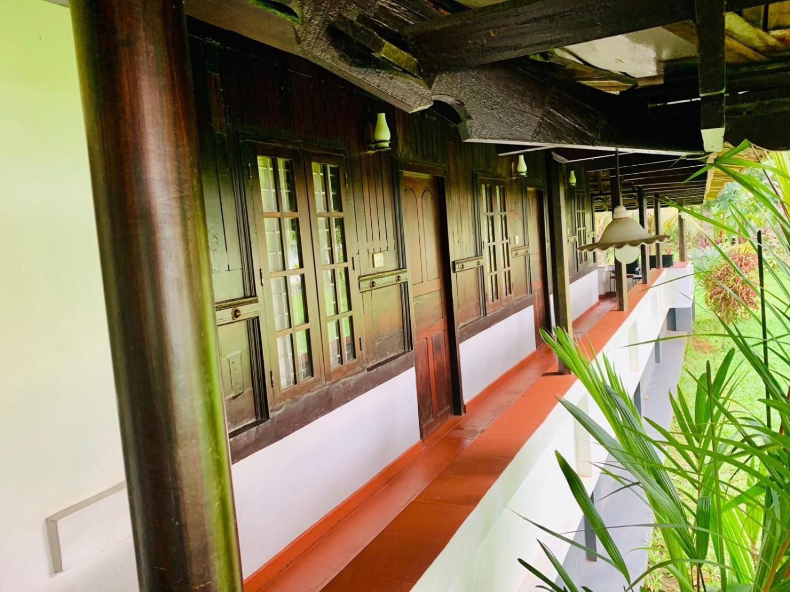 The Pamba Heritage Villa Champakulam エクステリア 写真
