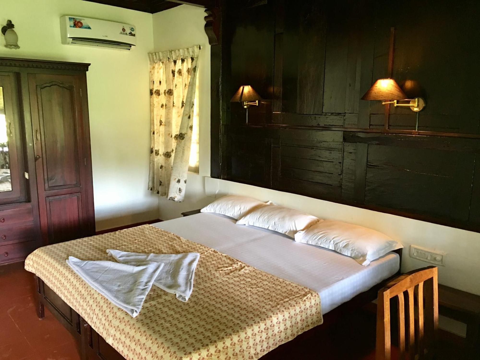 The Pamba Heritage Villa Champakulam エクステリア 写真