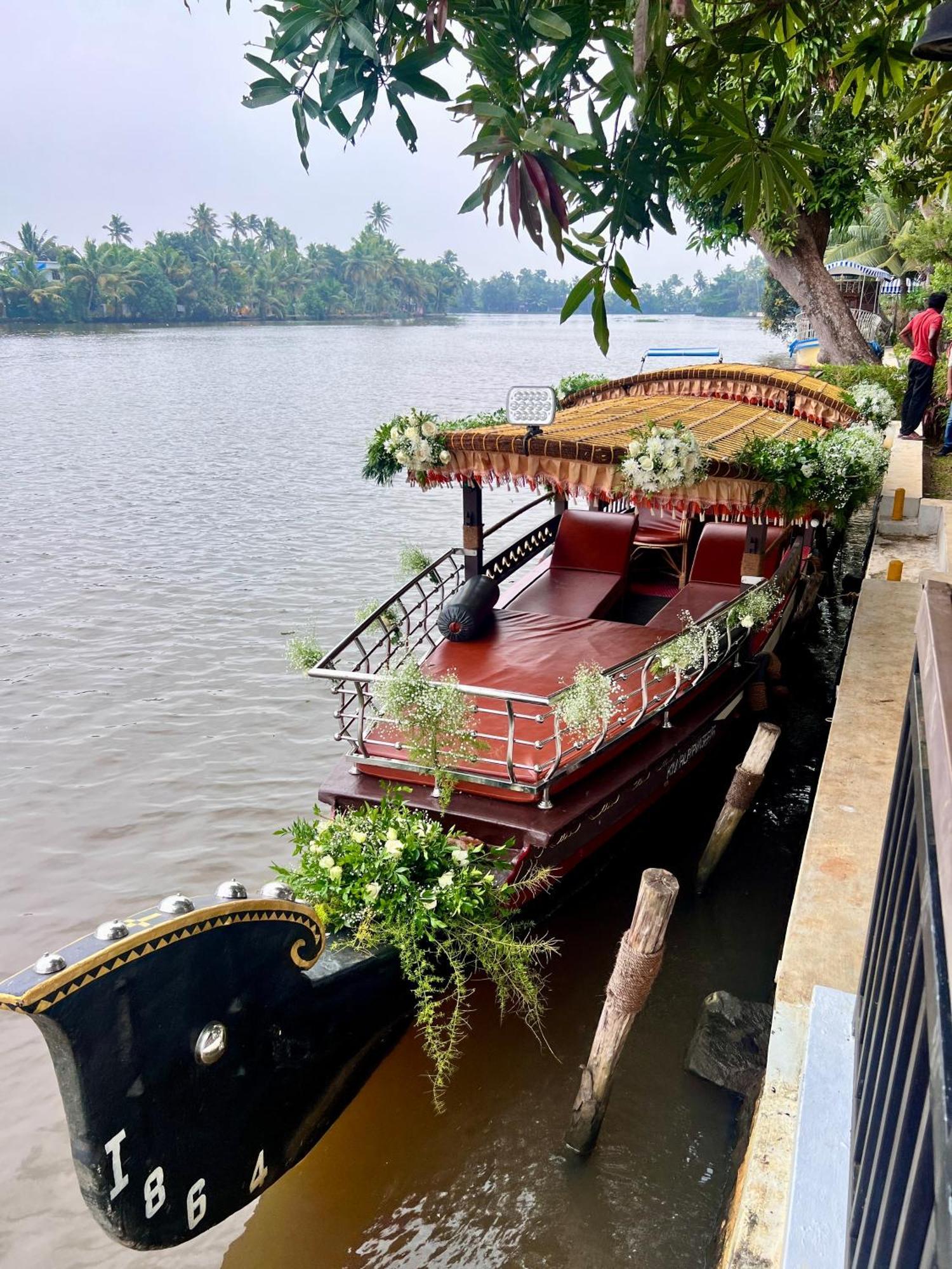 The Pamba Heritage Villa Champakulam エクステリア 写真